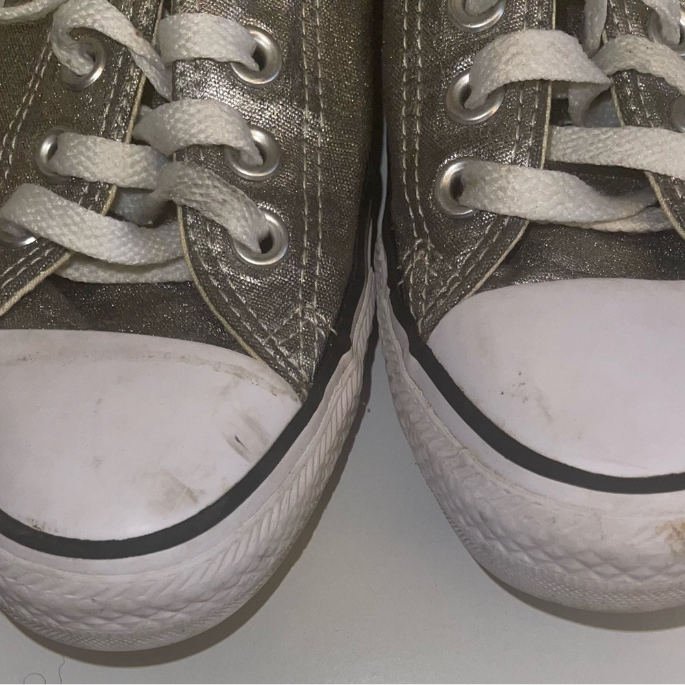 Converse - Picture 5 of 8